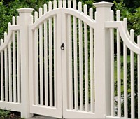 Vinyl Fencing